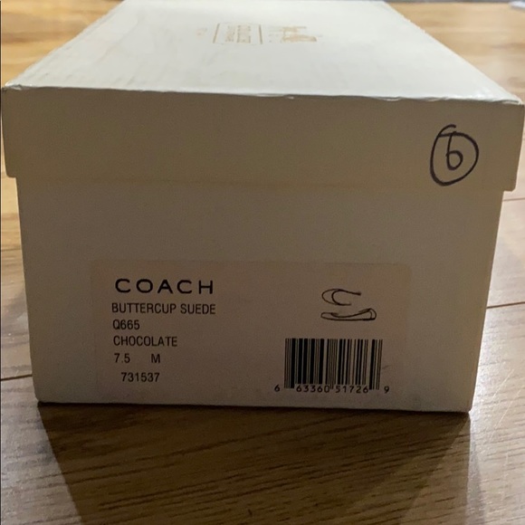 Coach Women’s suede flats - Picture 6 of 6